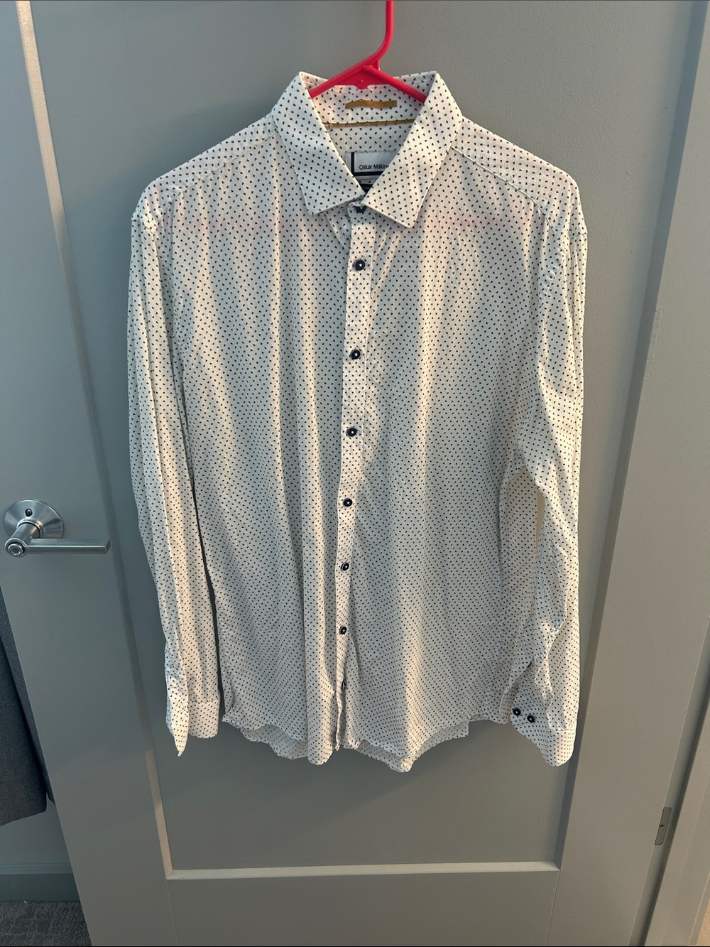 Oskar Mäkinen White Shirt with Black Microdot Pattern - Modern Fit